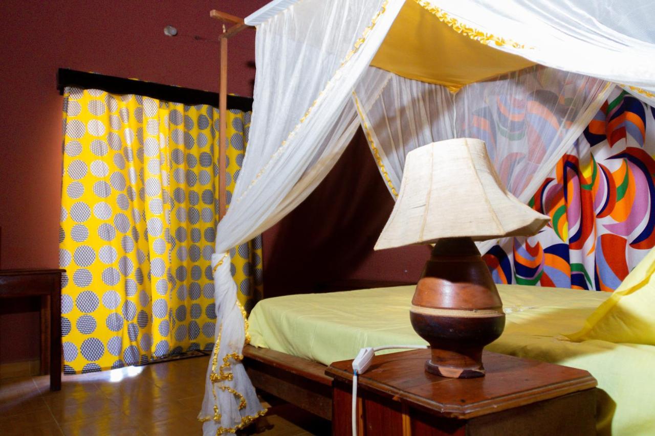 Bohobe Naboty Bed and Breakfast Toliara Eksteriør billede