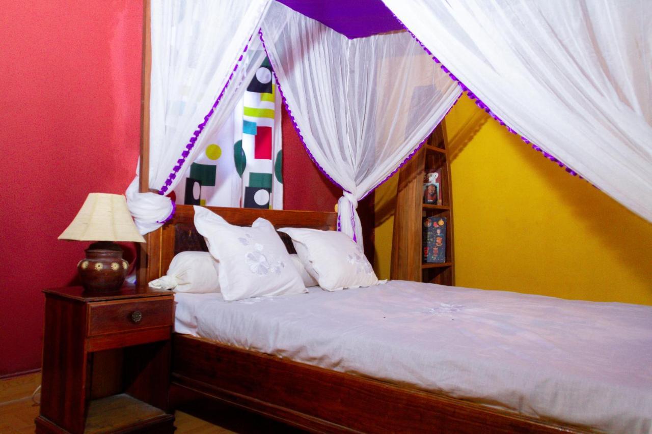 Bohobe Naboty Bed and Breakfast Toliara Eksteriør billede