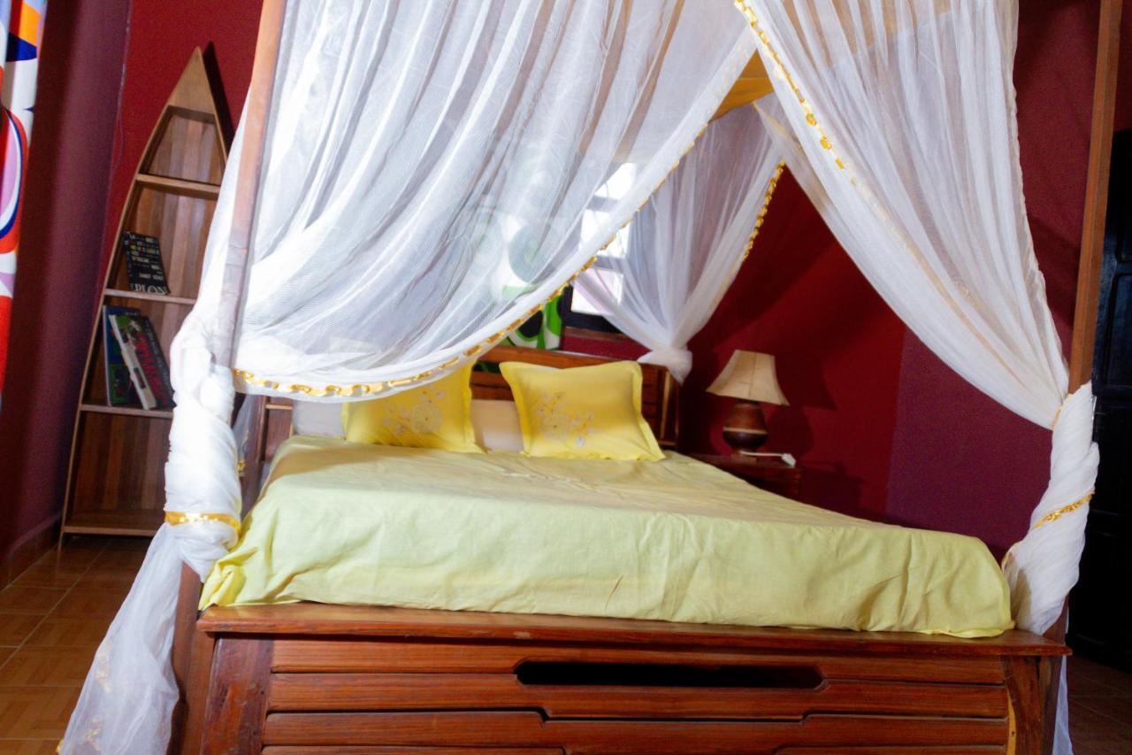 Bohobe Naboty Bed and Breakfast Toliara Eksteriør billede