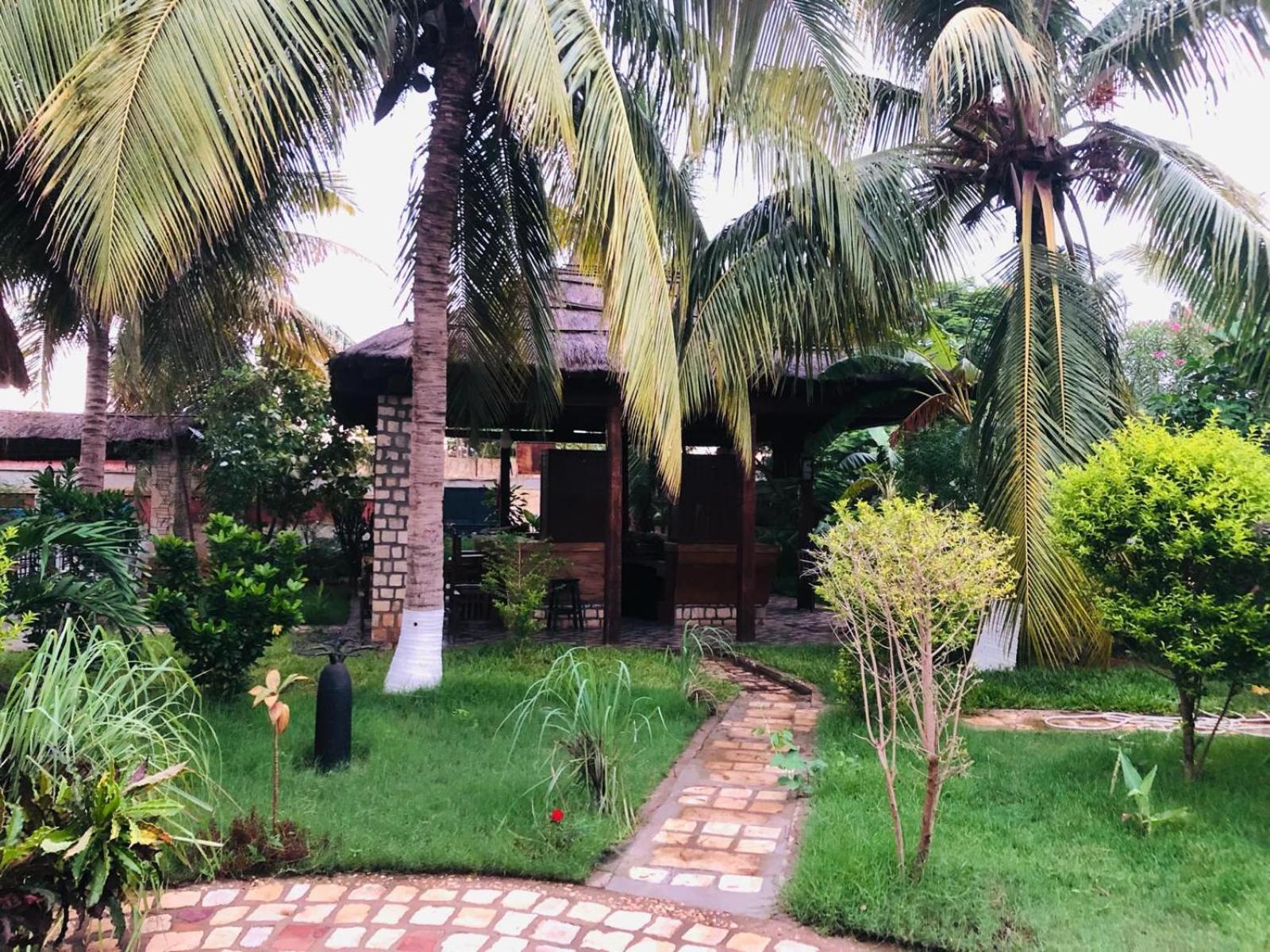 Bohobe Naboty Bed and Breakfast Toliara Eksteriør billede